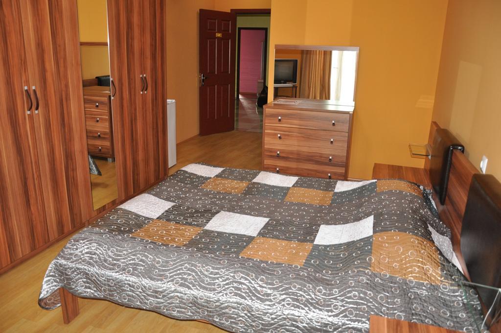 Prestige Hotel Batumi Eksteriør billede