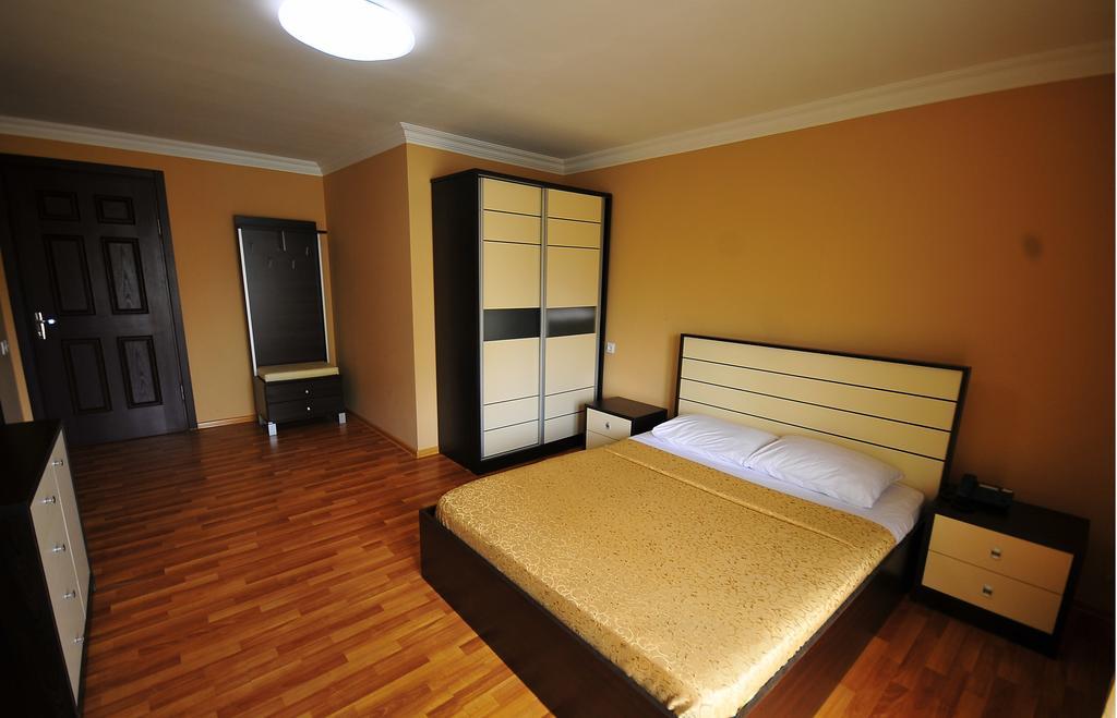 Prestige Hotel Batumi Eksteriør billede